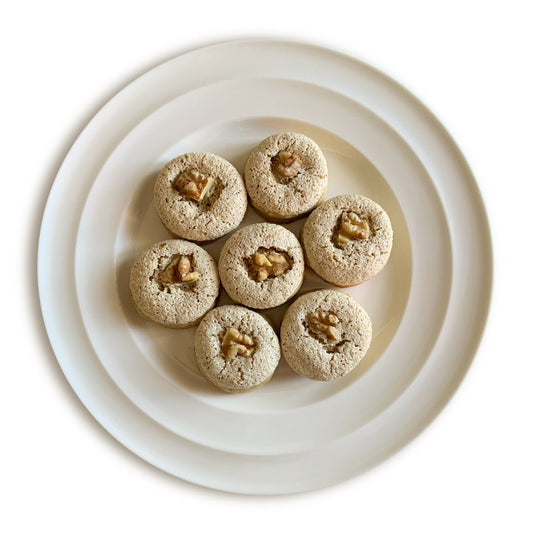 Biscuit et dacquoise aux noix - Cookie Jar Montreal